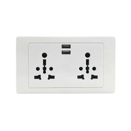 Twin Universal Socket With 2 USB